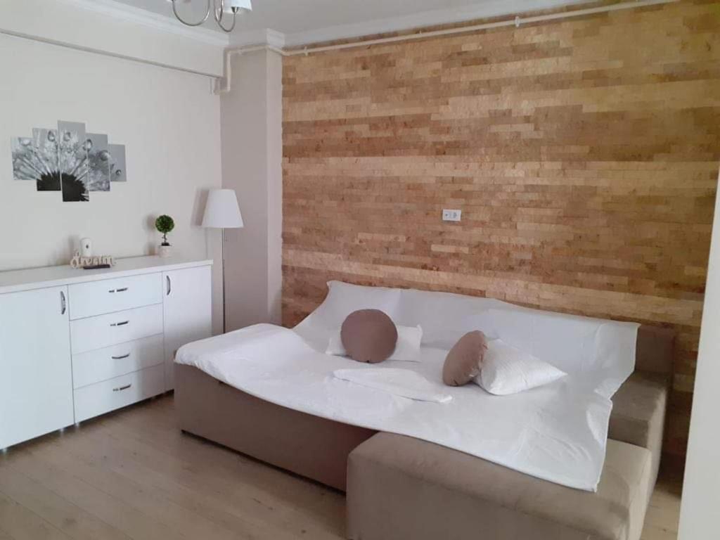Apartament Maria Solid House Residence Мамая Екстериор снимка