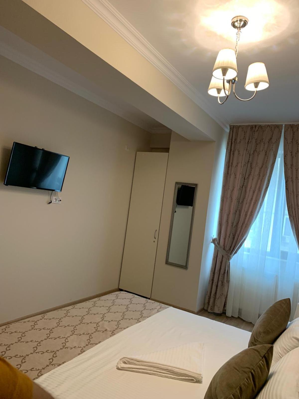 Apartament Maria Solid House Residence Мамая Екстериор снимка